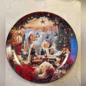 Christmas Home collection: the Bradford Exchange plate